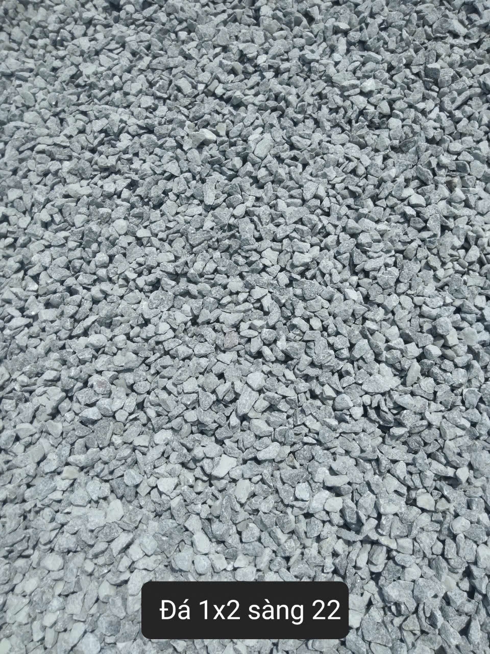 
            Đá 1 x 2 lỗ sàng 22            
